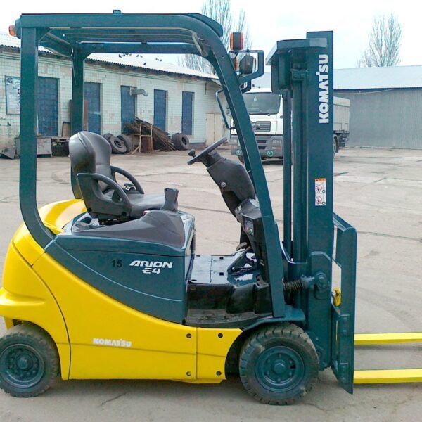 komatsu-fb15-12-3